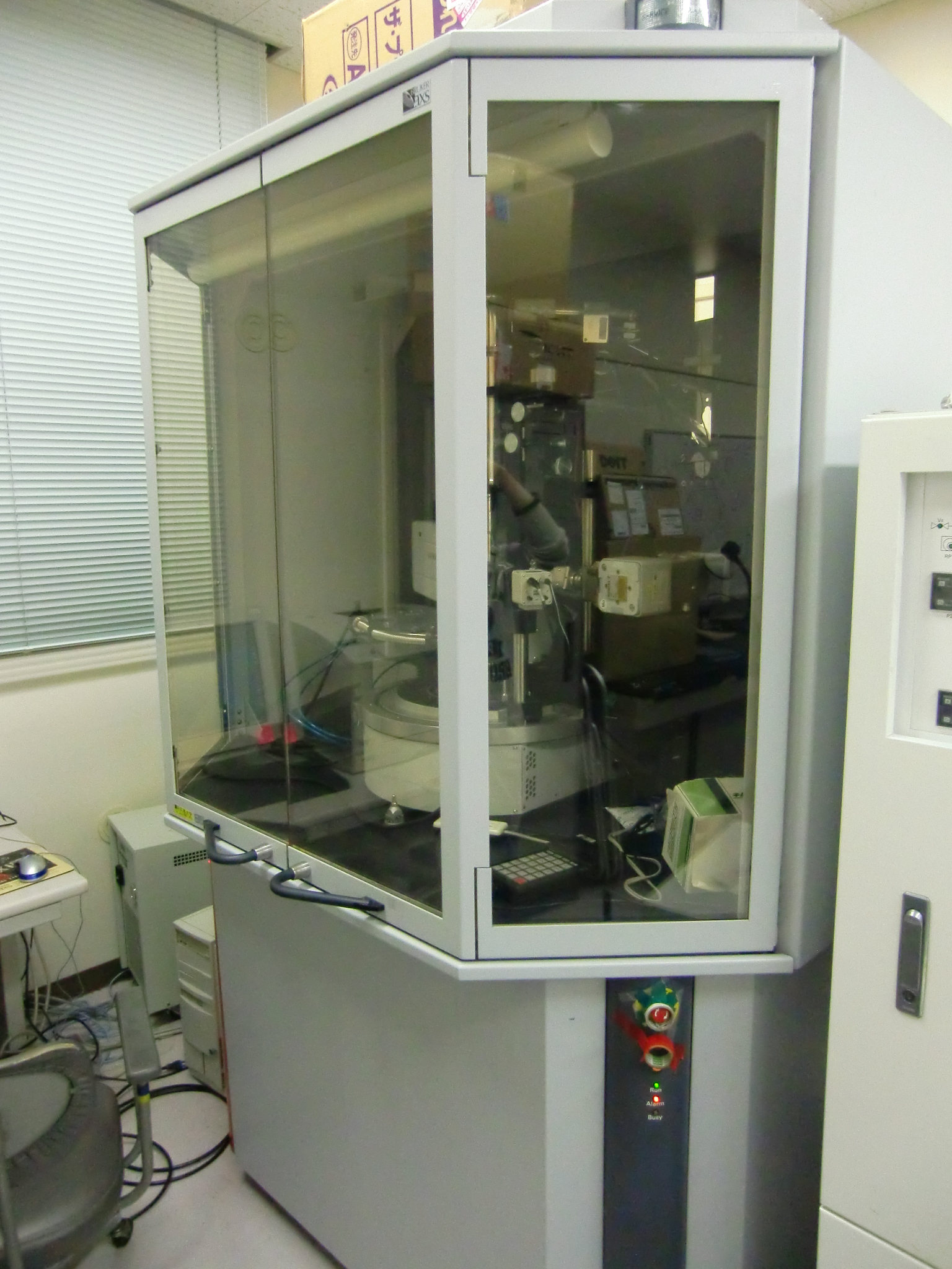 CCD X-ray Single crystal Diffractometer with high temperature equipment